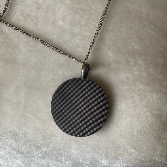 Blue Geometric Textured Metal Pendant and Silver Tone Chain - Picture 4 of 6